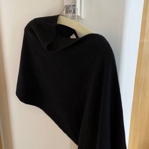 Women’s Black Shrug